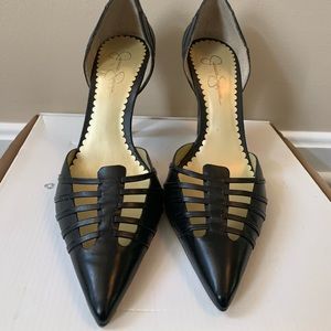 Jessica Simpson Black Pumps